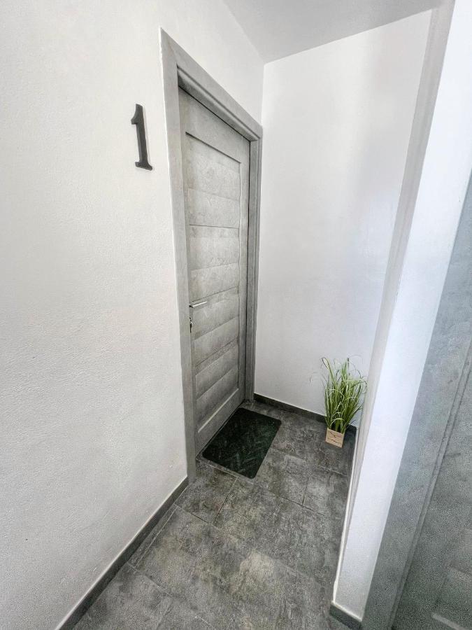 Luxor Ultra-Central Apartments Sibiu Ngoại thất bức ảnh