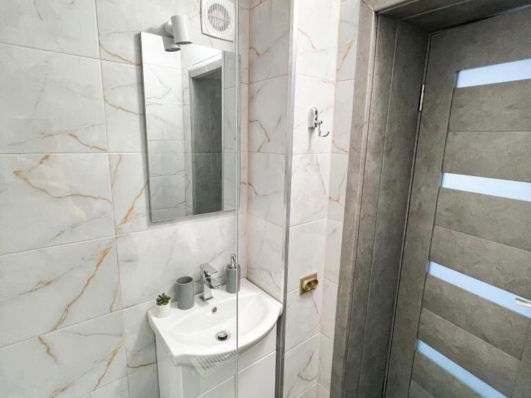 Luxor Ultra-Central Apartments Sibiu Ngoại thất bức ảnh