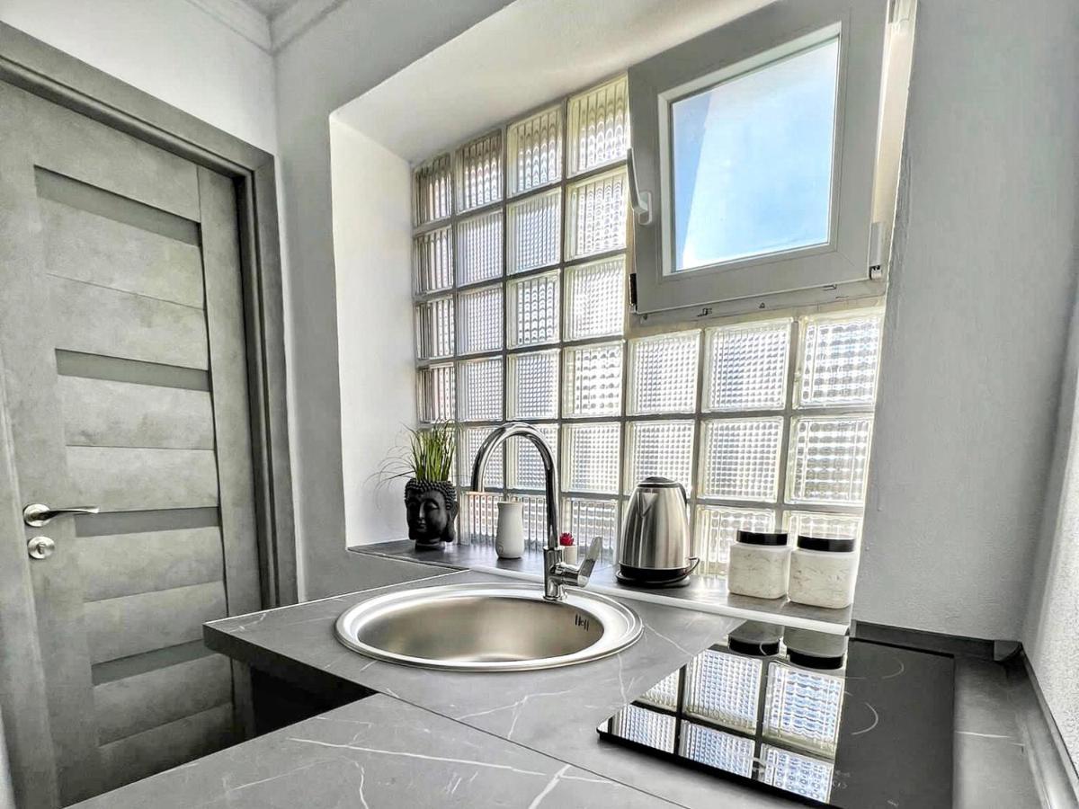 Luxor Ultra-Central Apartments Sibiu Ngoại thất bức ảnh